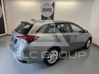 2016 Toyota AURIS