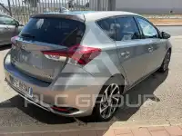 2016 Toyota AURIS