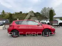 2016 Toyota AURIS