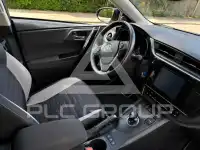2016 Toyota AURIS