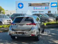 2016 Toyota AURIS