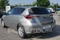 2016 Toyota AURIS