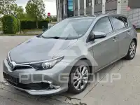 2016 Toyota AURIS