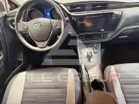 2016 Toyota AURIS