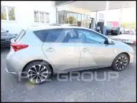 2016 Toyota AURIS