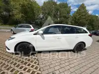 2016 Toyota AURIS
