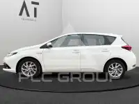 2016 Toyota AURIS