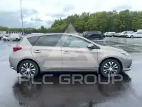 2016 Toyota AURIS