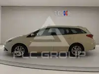 2016 Toyota AURIS