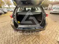 2016 Toyota AURIS