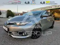 2016 Toyota AURIS