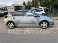 2016 Toyota AURIS