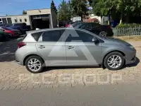 2016 Toyota AURIS