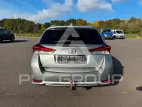 2016 Toyota AURIS