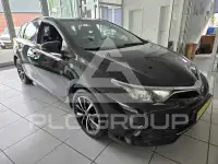 2016 Toyota AURIS
