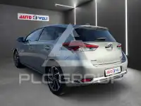 2016 Toyota AURIS