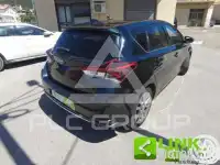 2016 Toyota AURIS