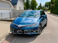 2016 Toyota AURIS