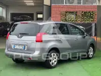 2016 Peugeot 5008