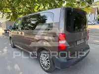 2016 Peugeot Traveller