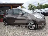 2016 KIA Venga