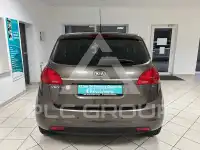 2016 KIA Venga