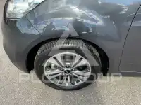 2016 KIA Venga