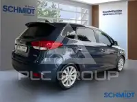 2016 KIA Carens