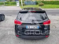 2016 KIA Carens