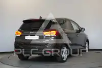 2016 KIA Carens