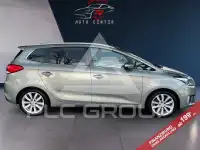 2016 KIA Carens