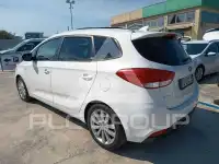 2016 KIA Carens