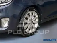 2016 KIA Carens