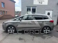 2016 KIA Carens