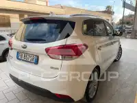 2016 KIA Carens