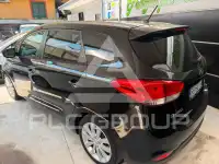 2016 KIA Carens