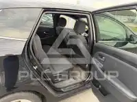 2016 KIA Carens