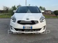 2016 KIA Carens