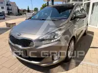 2016 KIA Carens