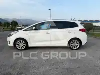 2016 KIA Carens