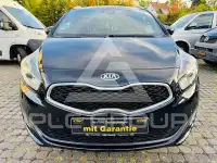 2016 KIA Carens