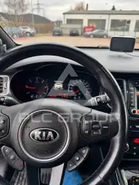 2016 KIA Carens