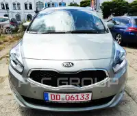2016 KIA Carens