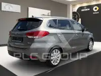 2016 KIA Carens