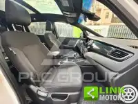 2016 KIA Carens