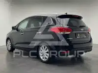2016 KIA Carens