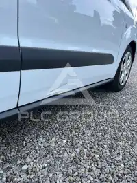 2016 Ford Courier