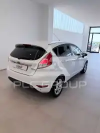 2016 Ford FIESTA