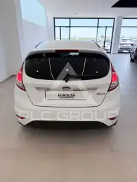 2016 Ford FIESTA