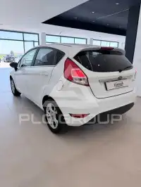 2016 Ford FIESTA